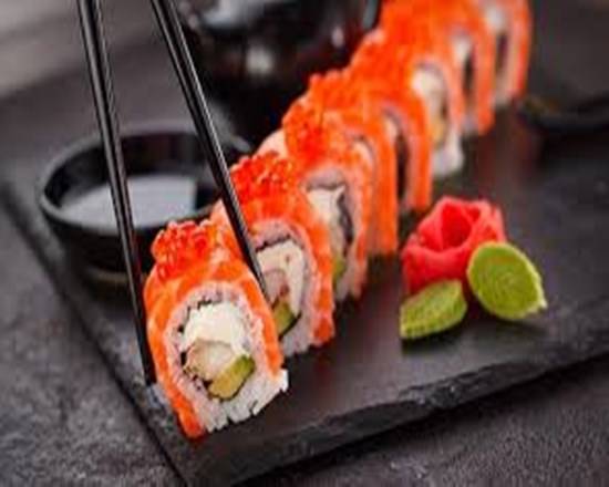 Sakura Roll (4pcs)