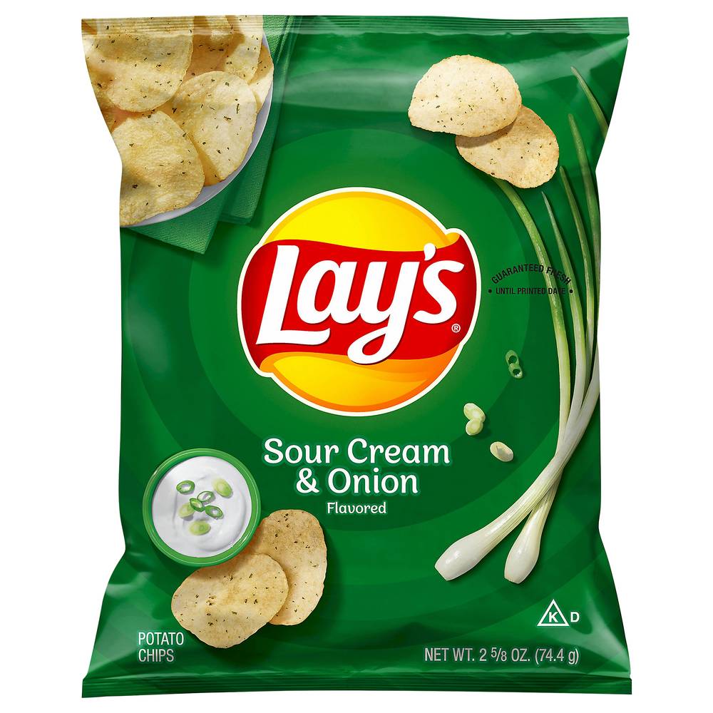 Lay's Potato Chips, Sour Cream-Onion (2.62 oz)