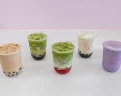 Dreamy Drinks (1242 State Avenue)