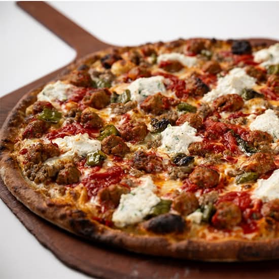 Paulie's Pie 16"
