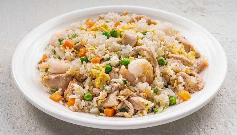 30. Combination Fried Rice 什錦炒飯