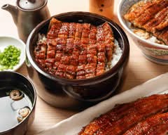 【贅沢をもっと身近に。朝捌きの炭火焼鰻】熱田うなぎ 天 伏見