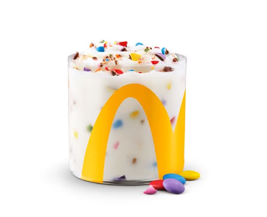 Regular Smarties McFlurry [600.0 Cals]