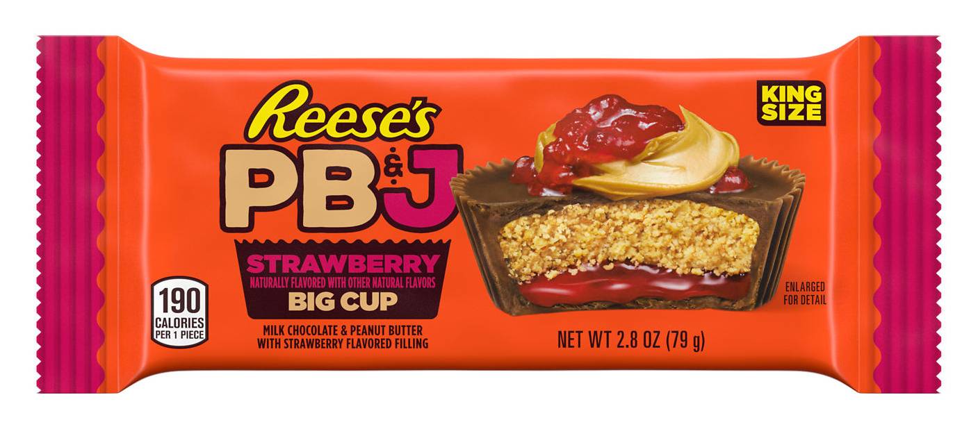 Reese's Milk Chocolate Peanut Butter Cups Candy, Strawberry (2.8 oz)