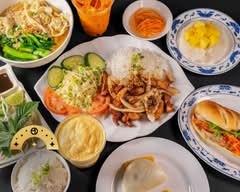 RED TEA HOUSE (912 Genesee St)