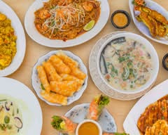 Bangkok Cuisine Menands (704 N Pearl St)