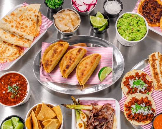 Taquería La 52