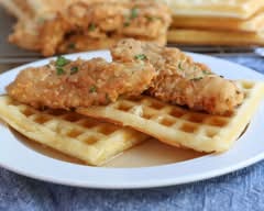 Cill's Cafe (2140 Dennis Street)