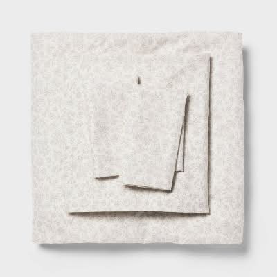 Room Essentials Microfiber Sheet Set, Queen, Gray Ditsy Floral