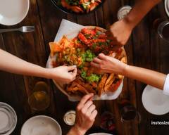 Taps & Kitchen Cuatroveintes