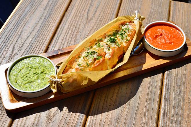 Legasea Bar & Grill