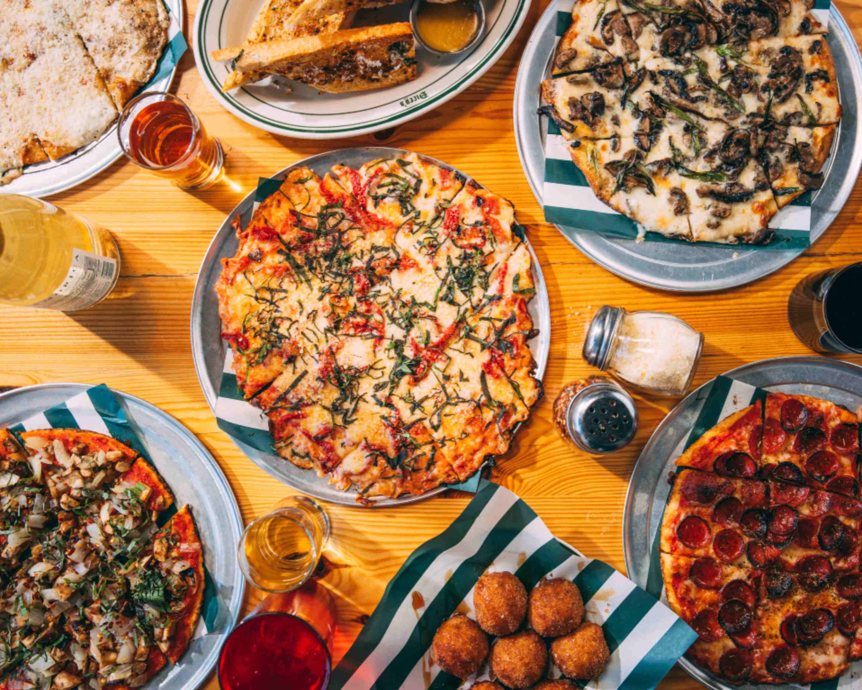 Order Dicey’s Pizza & Tavern Menu Delivery【Menu & Prices】 Nashville