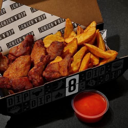 8 Wings & Wedges Combo