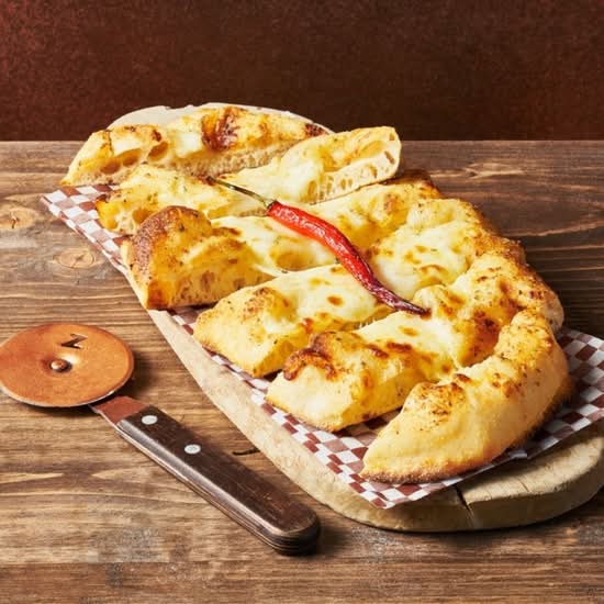 Chilli & Cheese Garlic Bread