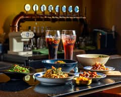 渣草叢紳丨勤美老宅丨西區餐酒館丨宵夜食堂