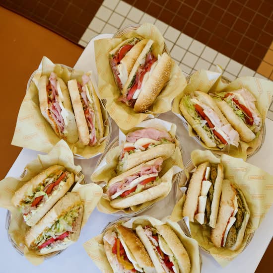 Ciccio's (McGill College Ave)