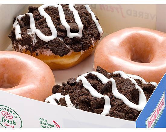 Krispy Kreme Oreo 4 pack Doughnuts