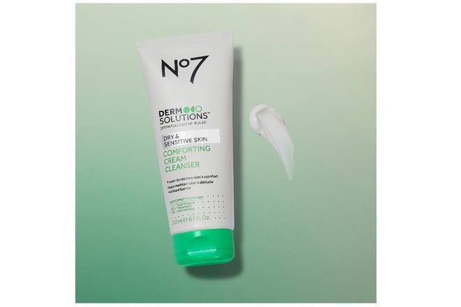 No7 Derm Solutions™ Comforting Cream Cleanser 200ml