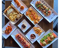 Zambonis Sports Bar (East Dundee)