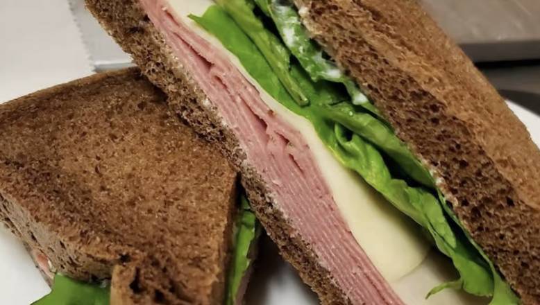 Order All American Beef Bologna & Cheese Sandwich food online from Lake Wales Cheese Shoppe & Deli store, Lake Wales on bringmethat.com