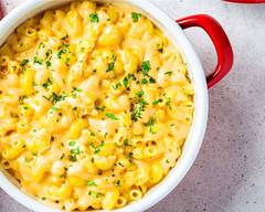 Twisted Mac (2028 SW 34th St)