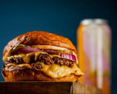 GrillOut Burgers Nunciatura