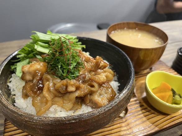 京風豚丼どんぶらこ kyohu-butadon Donburakoのデリバリー