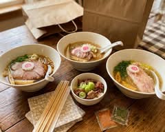 らぁ麺屋のさかいさん