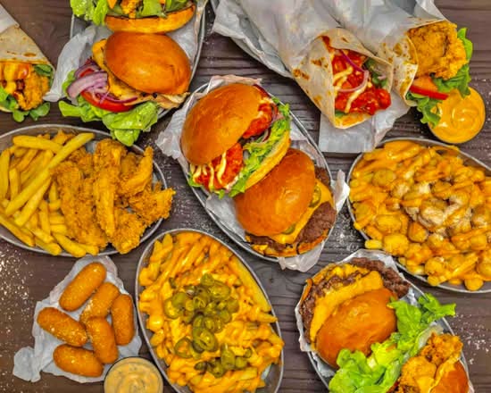 Cheezy Smash Burger & Wings (18 N Dollins Ave)
