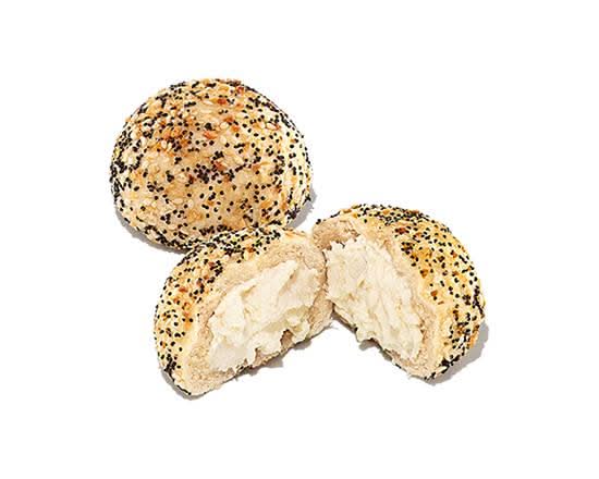 Everything Stuffed Bagel Minis