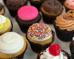 Brooki Cakes and Creamery (2324 Marketplace Drive Suite 120)