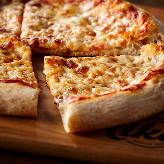 Petite pizza Napolitaine / Small Neapolitan pizza