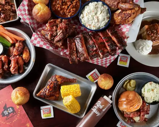 Famous Dave's (South Austin)