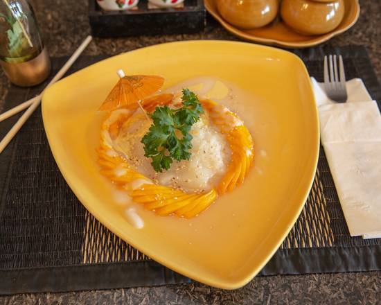 Sweet Sticky Rice with Ice Cream