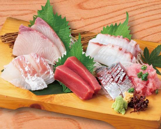 刺身6点盛り (1人前) 6-Piece Sashimi Plate (Serves 1)