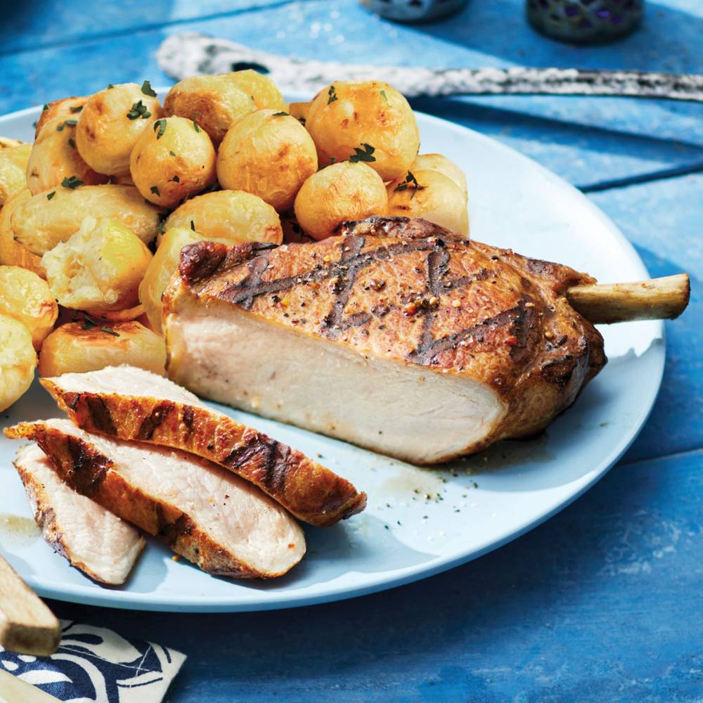 M&M Food Market · Extra Thick Cut Frenched Pork Chops (680g)
