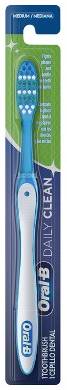 Oral-B Daily Clean Toothbrush, Medium