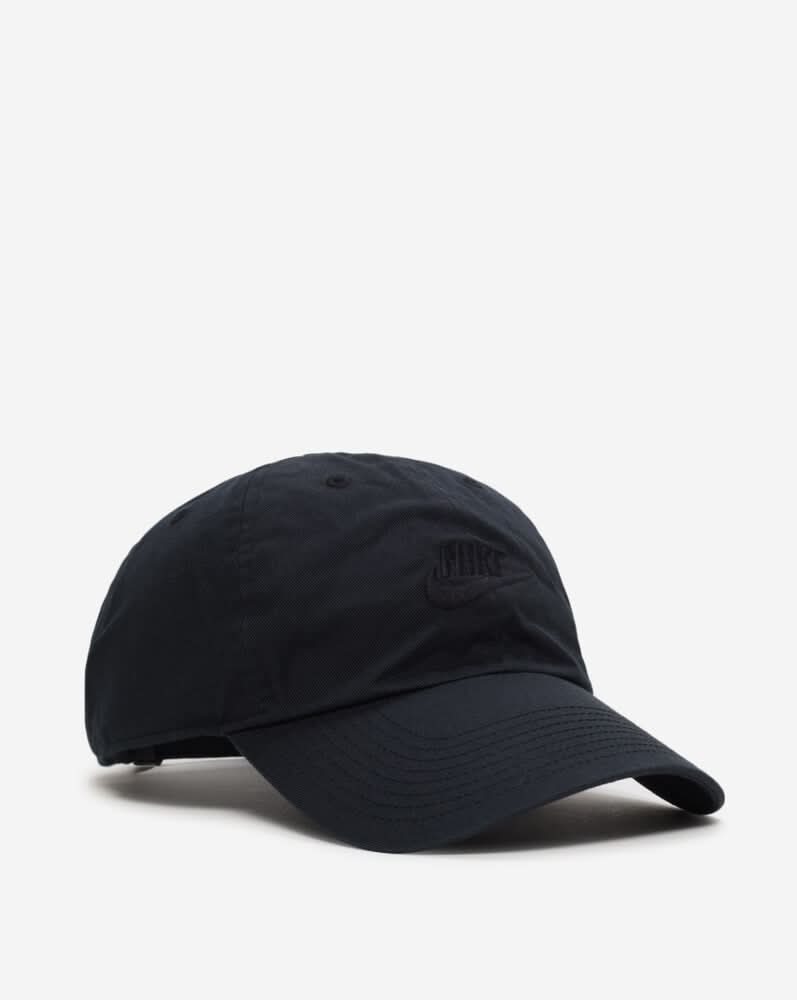 Nike Club Unstructured Futura Wash Cap, M/L, Black/White