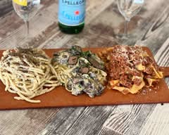 Pat's Pizza & Bistro