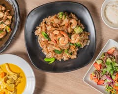 Thai Delight Restaurant (17806 Pioneer Blvd)