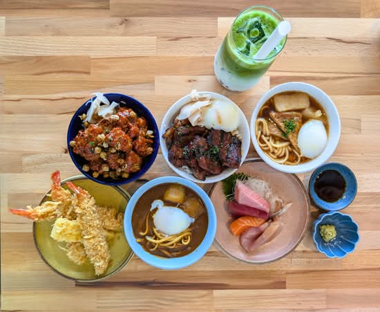 Izakaya Supa Banana (17620 NE 69th Ct suite 120)
