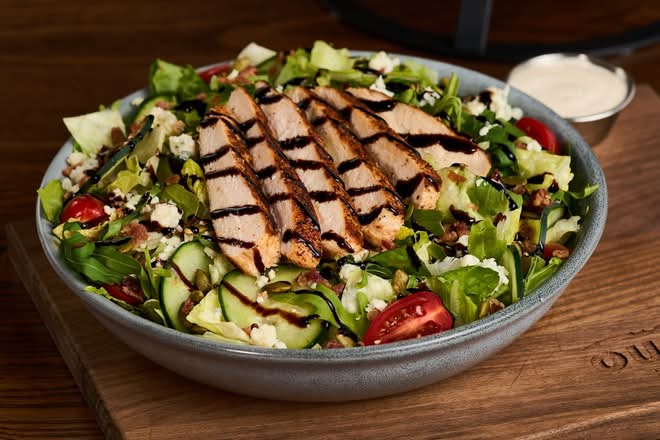 Fresh Sydney Salad - Grilled Chicken