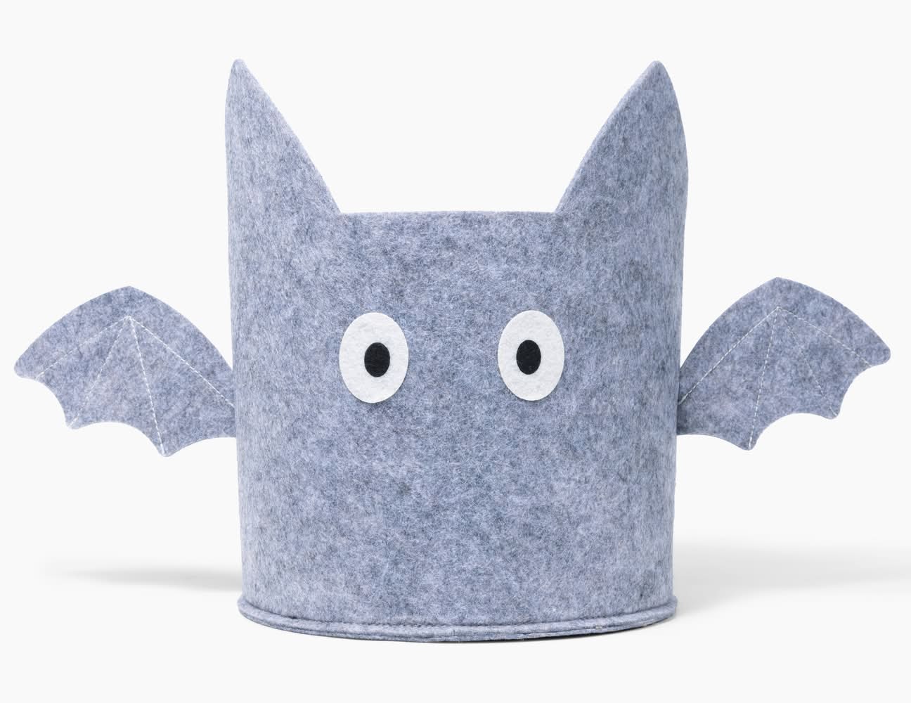 West Emory Halloween Felt Basket Bat