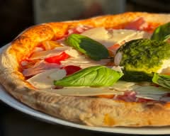 A tavola ! Pizzas & Vins Italiens (mourillon)