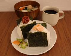 【朝7時からのモーニングが人気】CaféPei