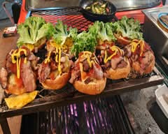 HAMBURGUESAS AL CARBON LA TIZNADA (Toluca)