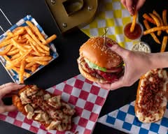 BÚCARA BURGERS (1033 W Glebe Rd,Alexandria,VA,US)