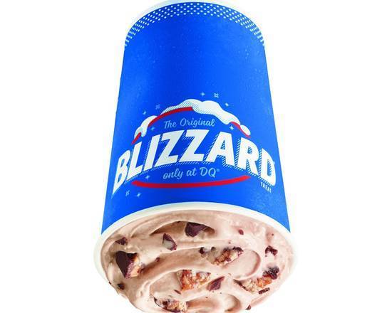 Snickers Blizzard Treat