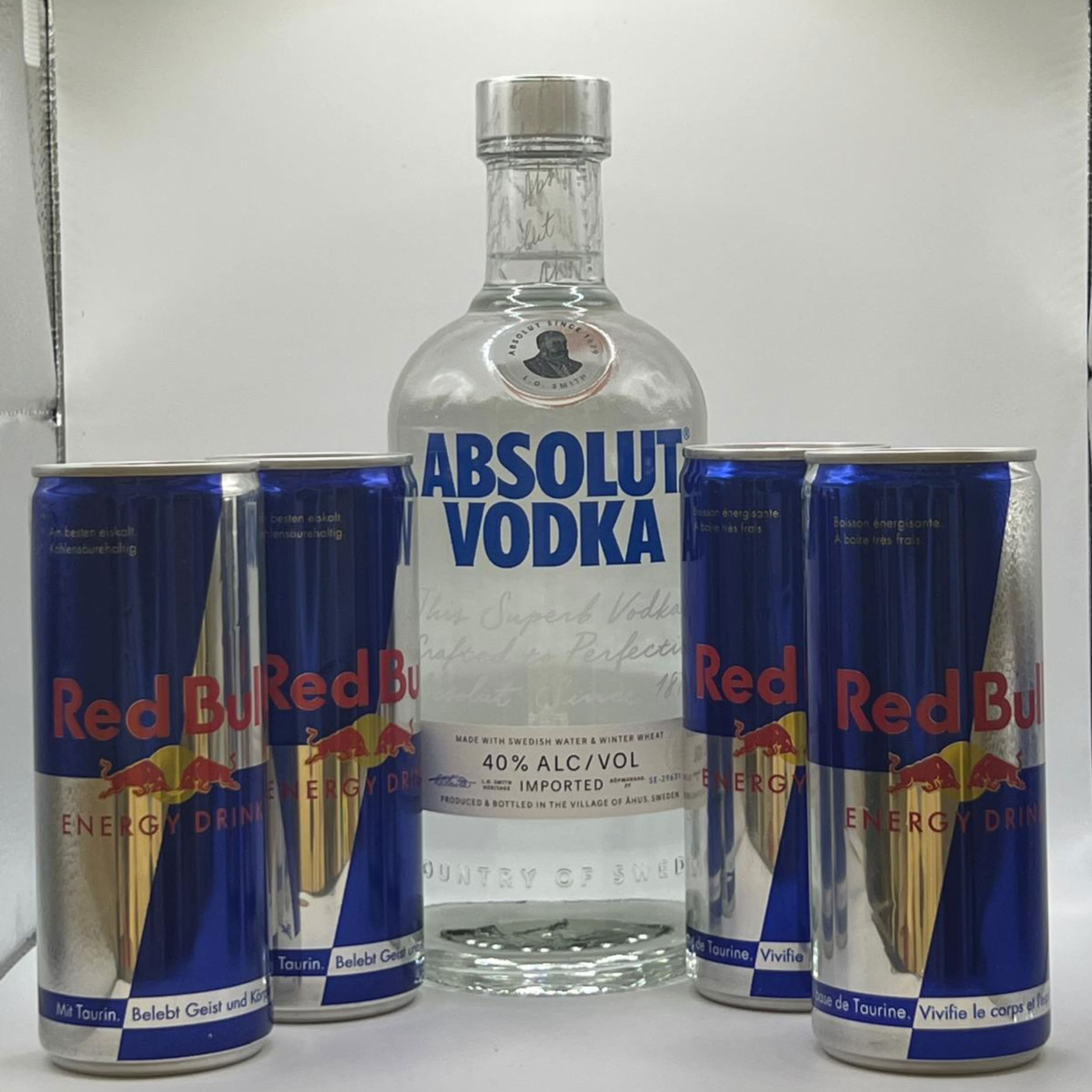 Formule Absolut et Red Bull