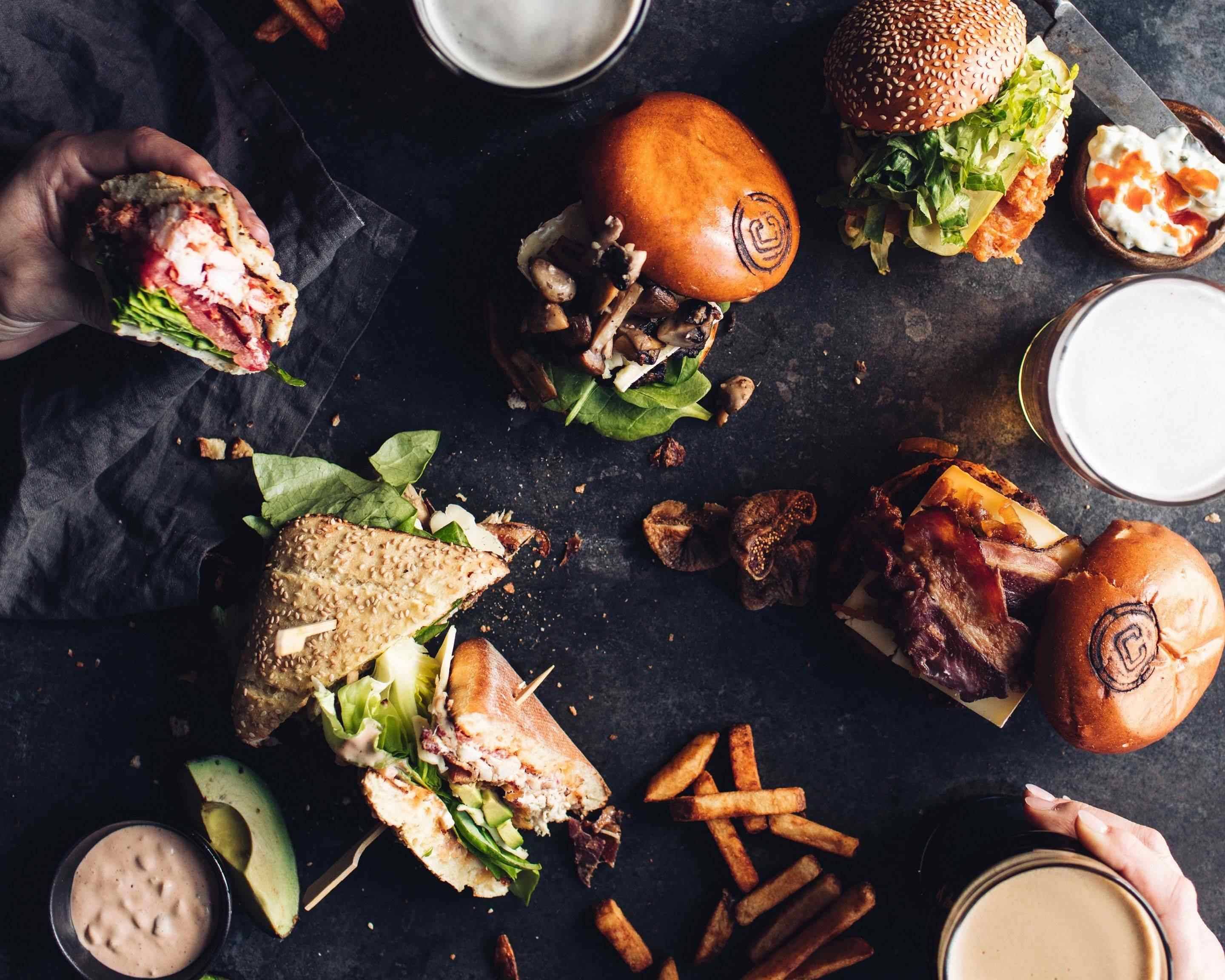 Order La Cage (LaSalle) Restaurant Delivery【Menu & Prices】 Montreal